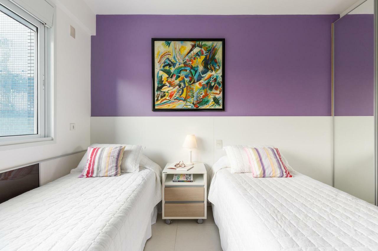 Apartamento Com 4 Suites Pe Na Areia フロリアノポリス エクステリア 写真